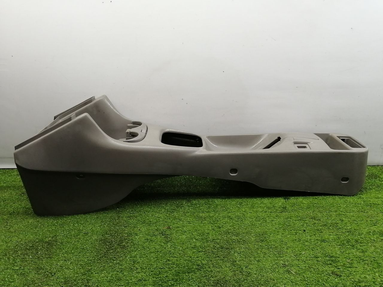 Консоль салона (кулисная часть)
