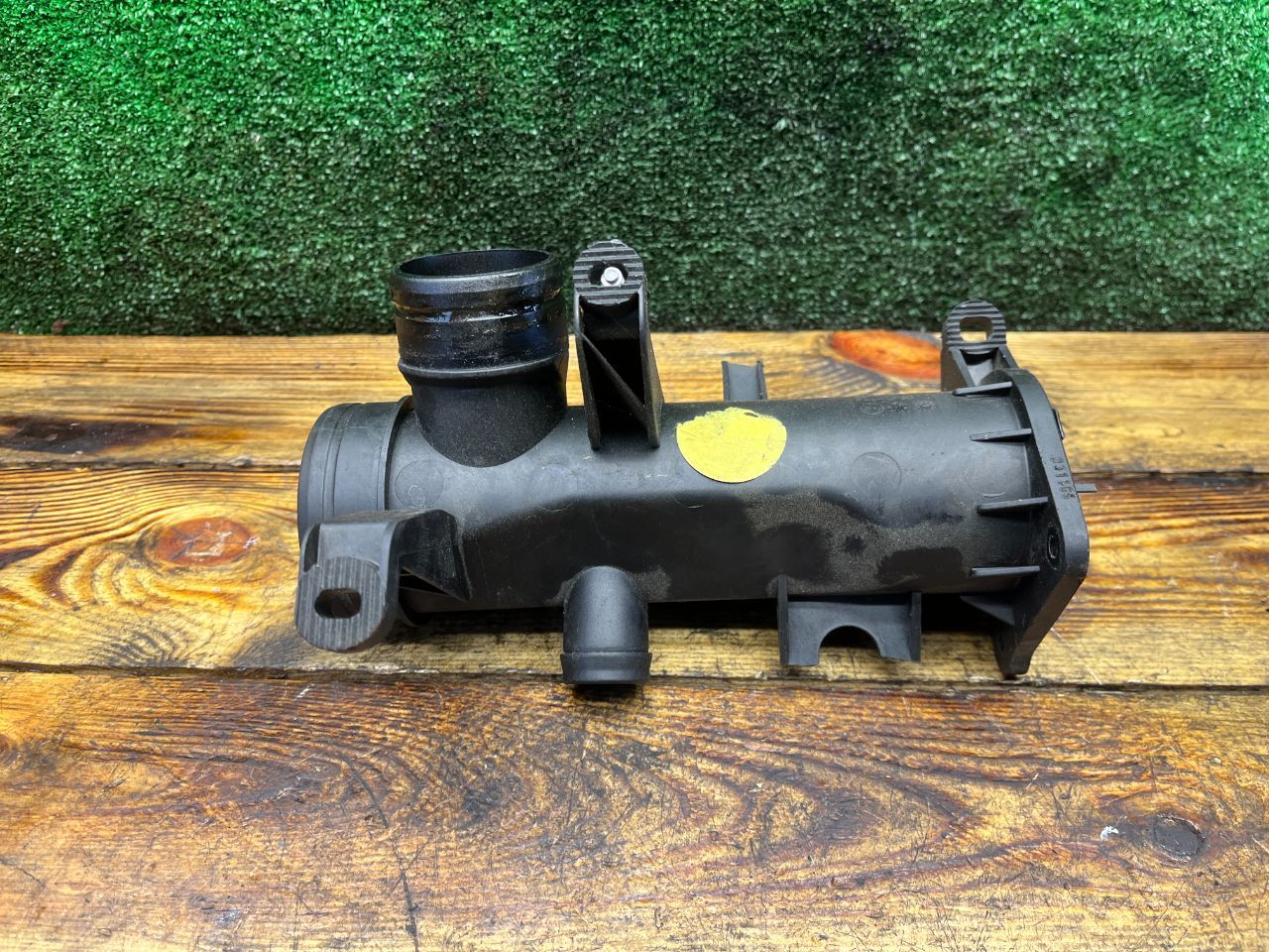 Патрубок впускного коллектора