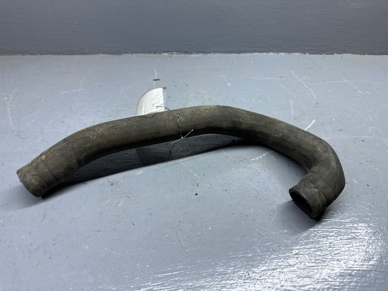 Патрубок радиатора