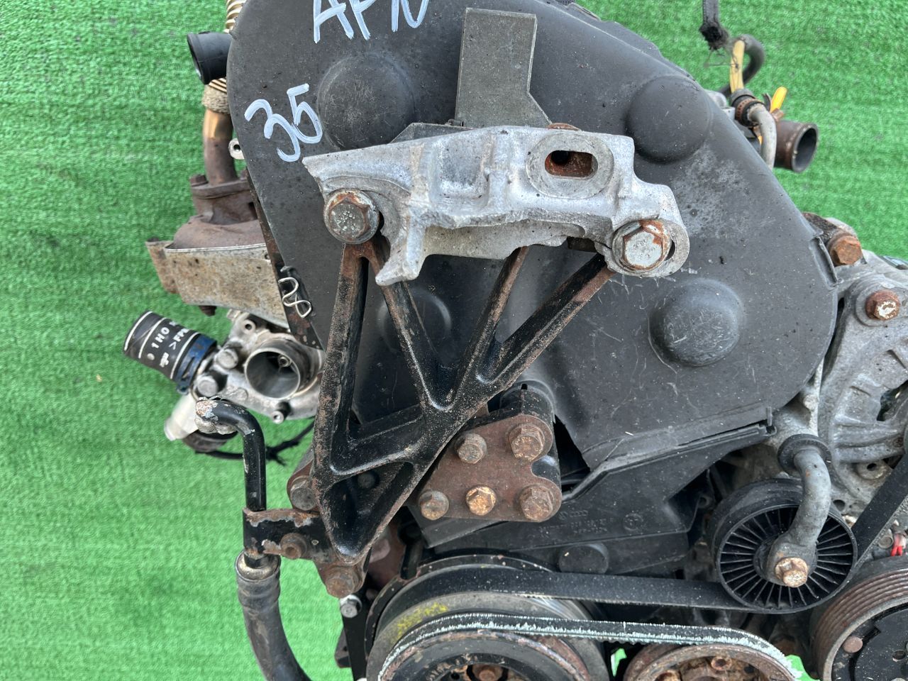Кронштейн двигателя