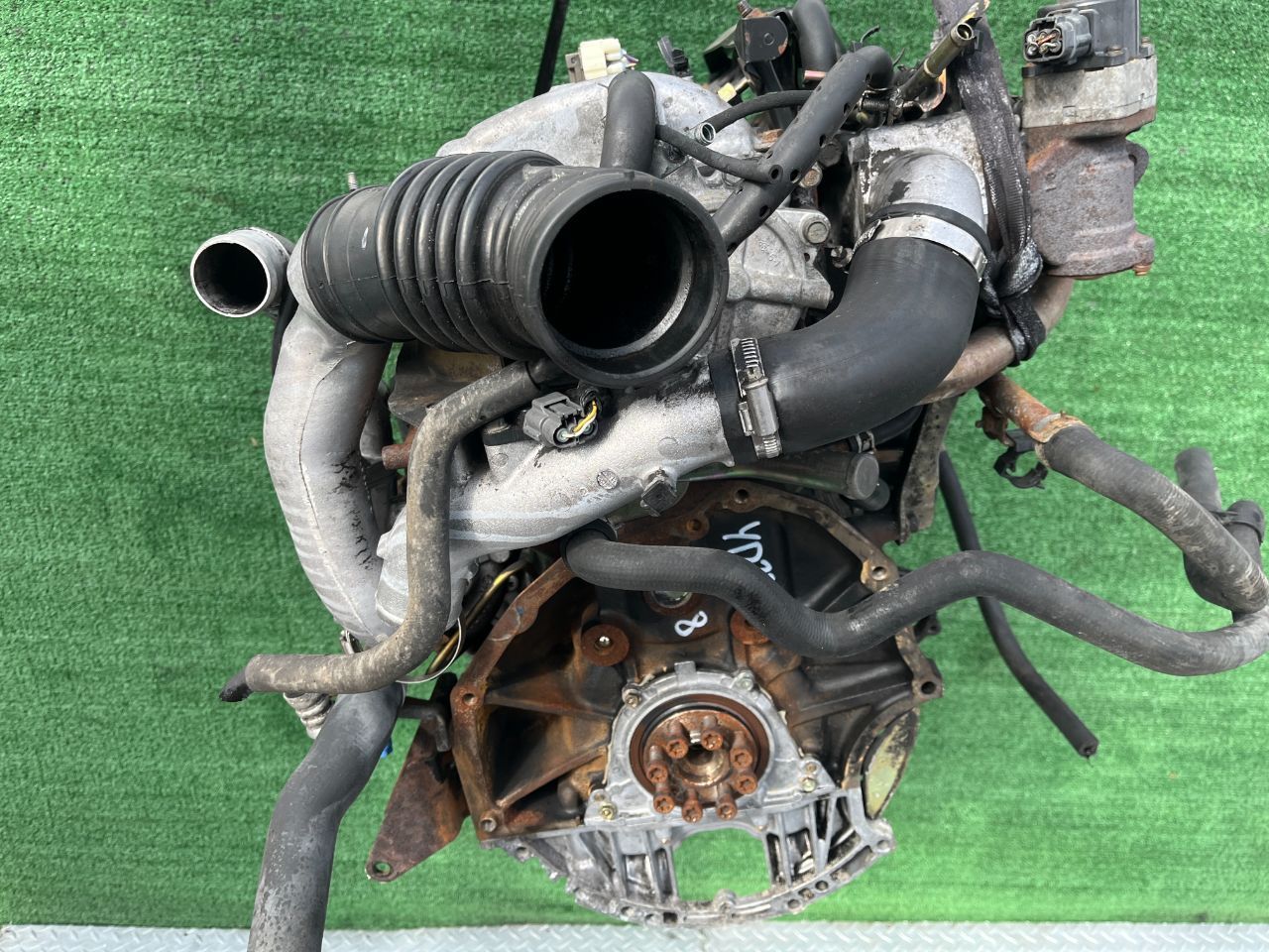 Двигатель Nissan Almera Tino 2.2л 1999 — фото 4