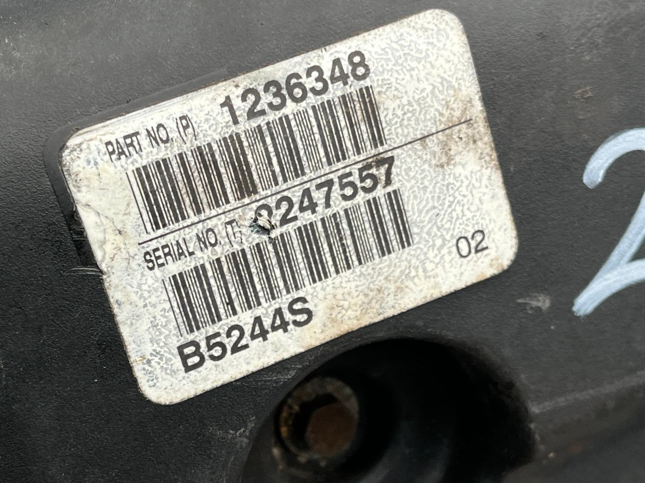 Двигатель Volvo V70 2.4л 2005 — фото 4