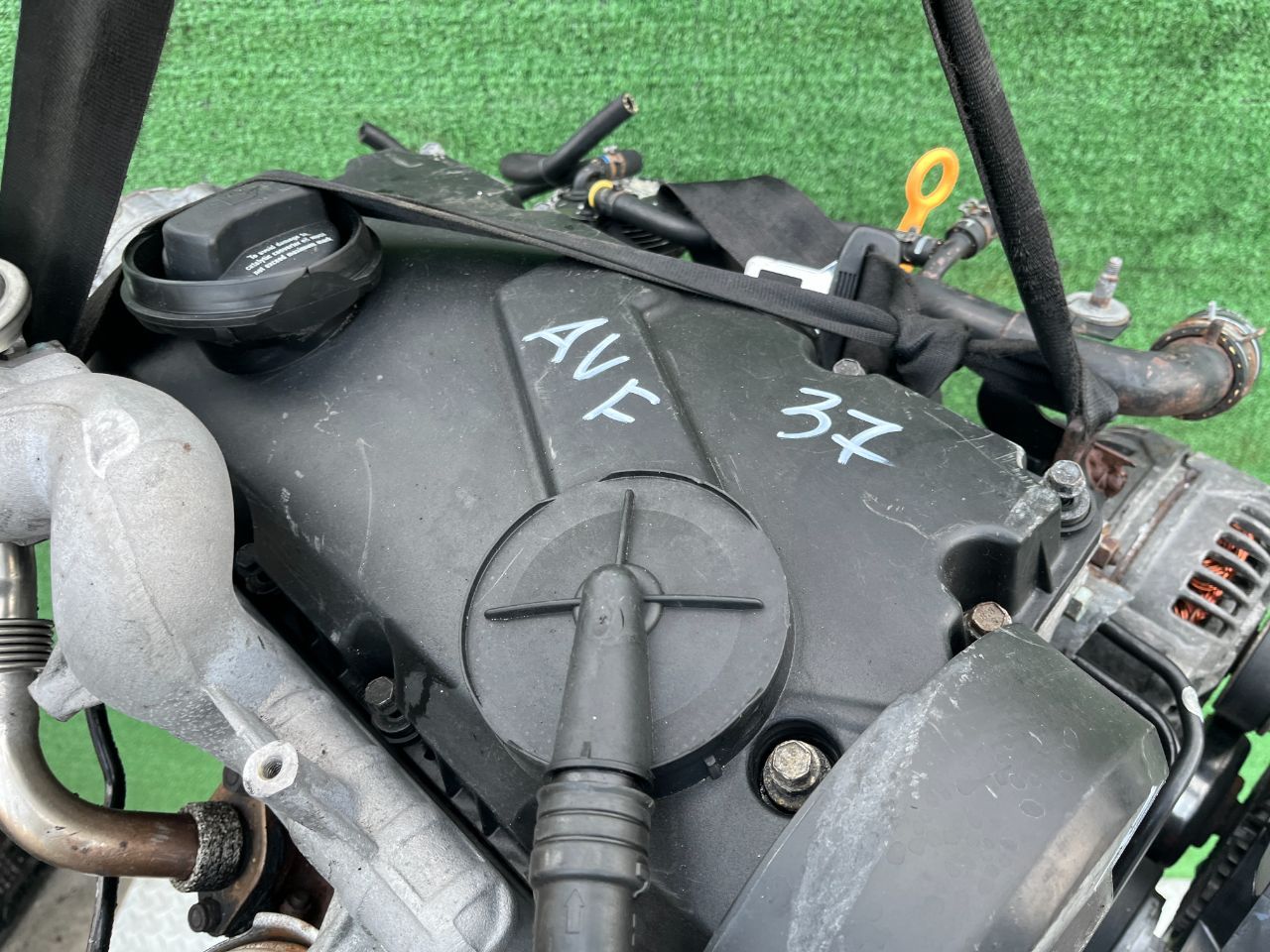 Двигатель Volkswagen Passat 1.9л 2002 — фото 21