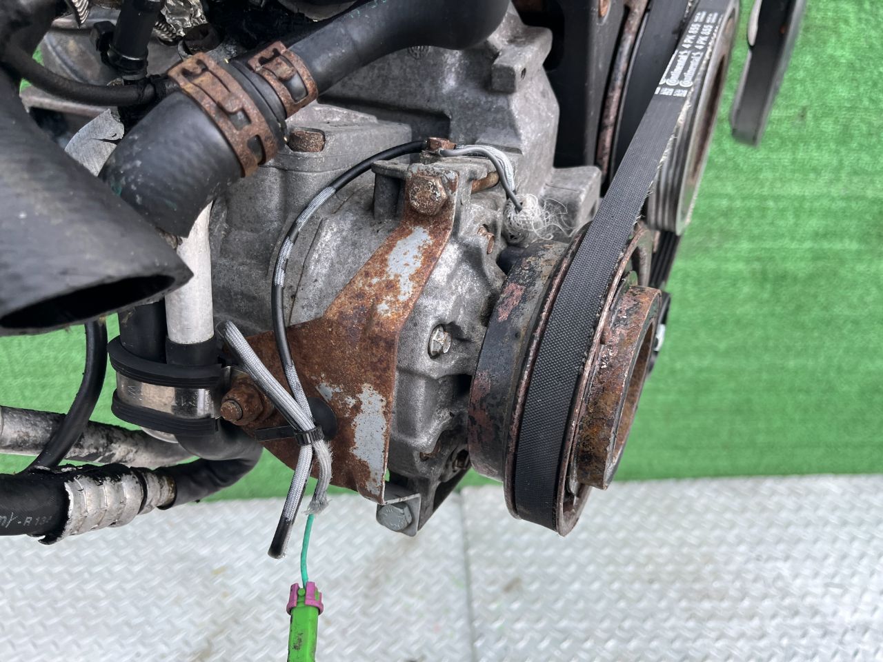 Двигатель Volkswagen Passat 1.9л 2002 — фото 17