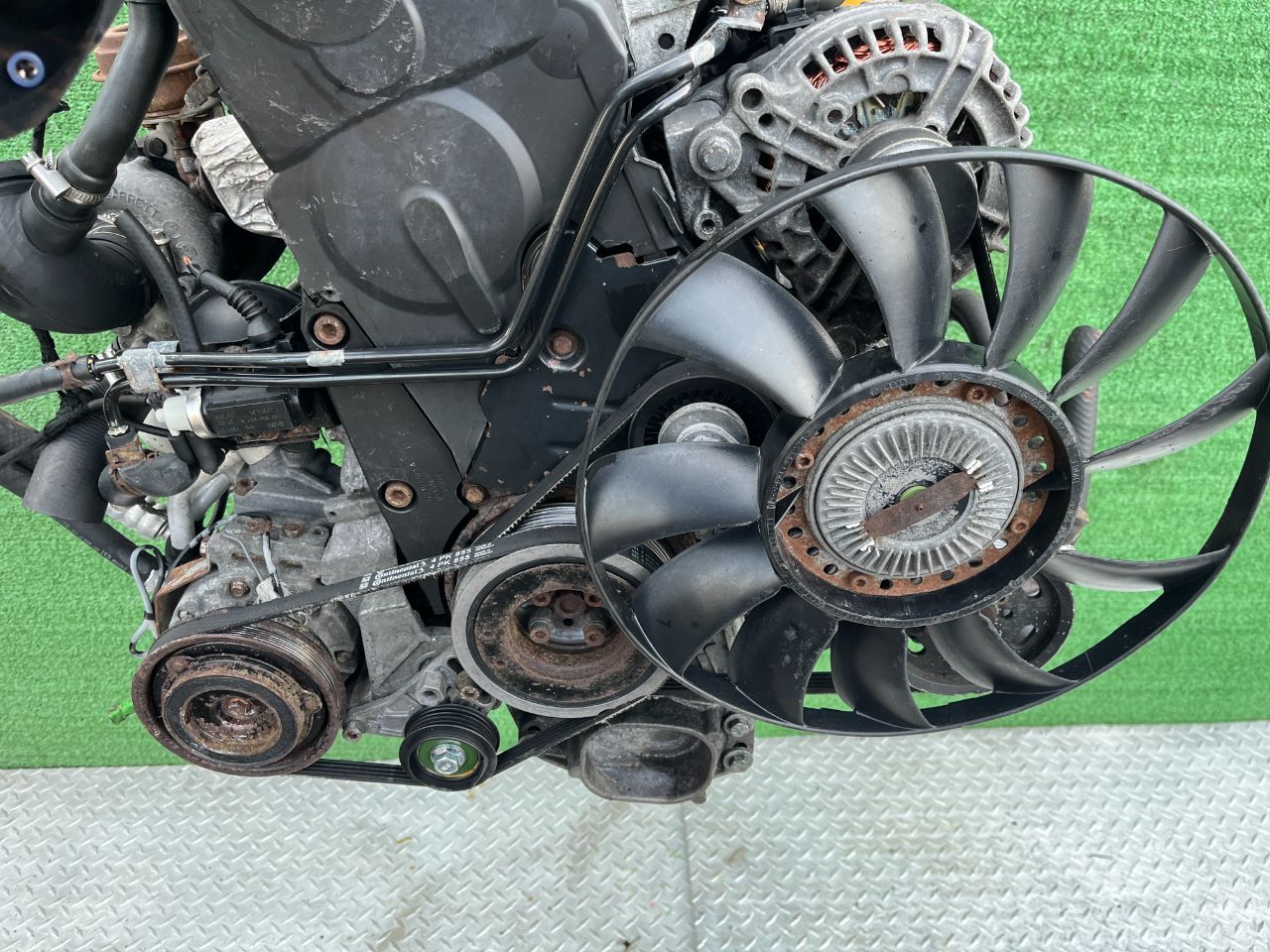 Двигатель Volkswagen Passat 1.9л 2002 — фото 20