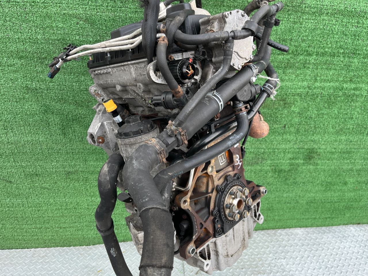 Двигатель Volkswagen Polo 1.4л 2002 — фото 4