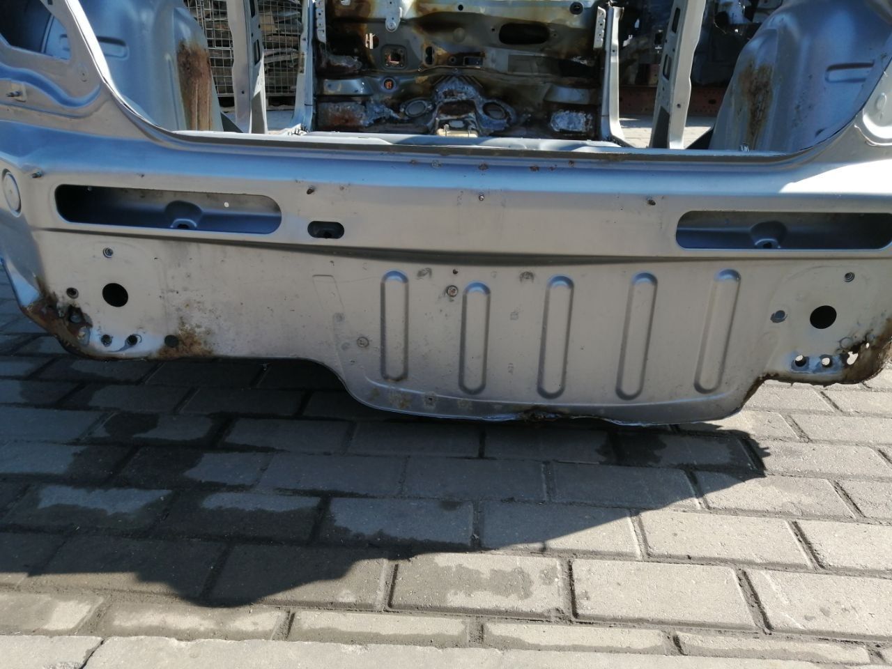 Ниша запасного колеса