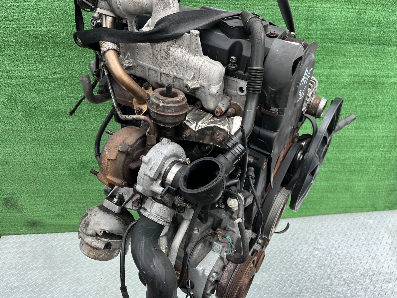 Двигатель Volkswagen Passat 1.9л 2003 — фото 6