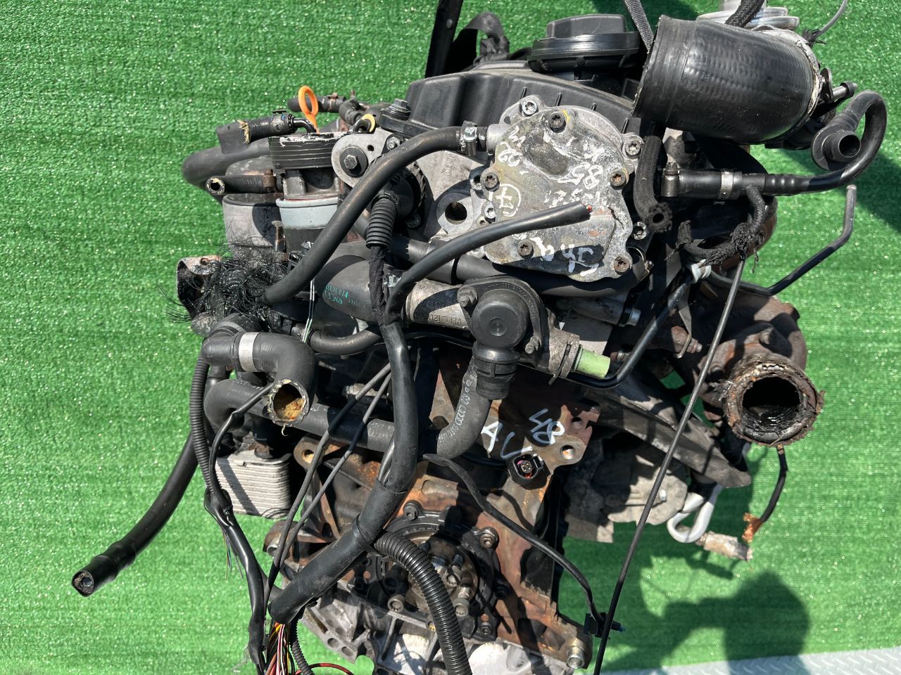 Двигатель Volkswagen Passat 1.9л 2002 — фото 4