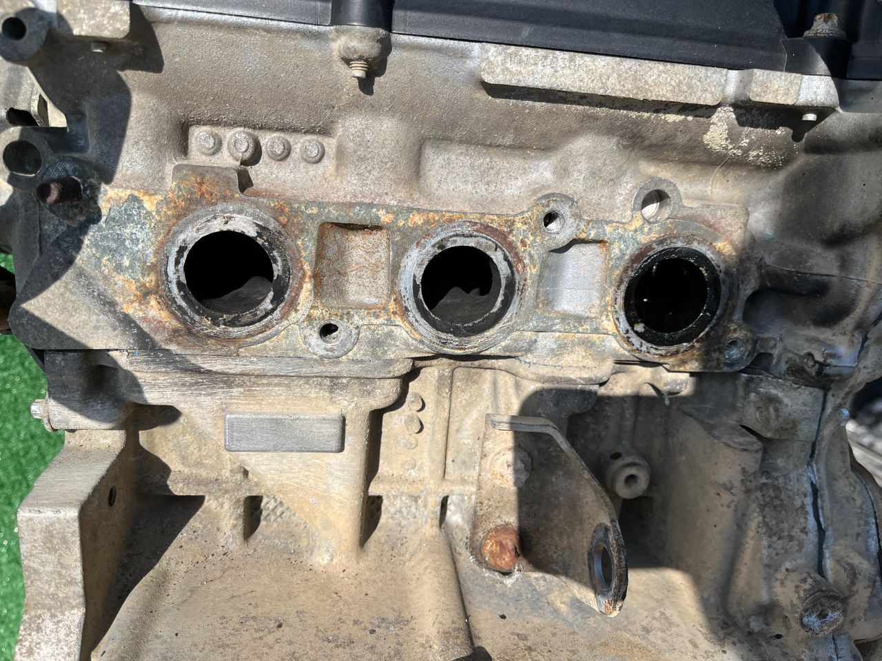 Двигатель Mitsubishi Colt 1.1л 2004 — фото 13