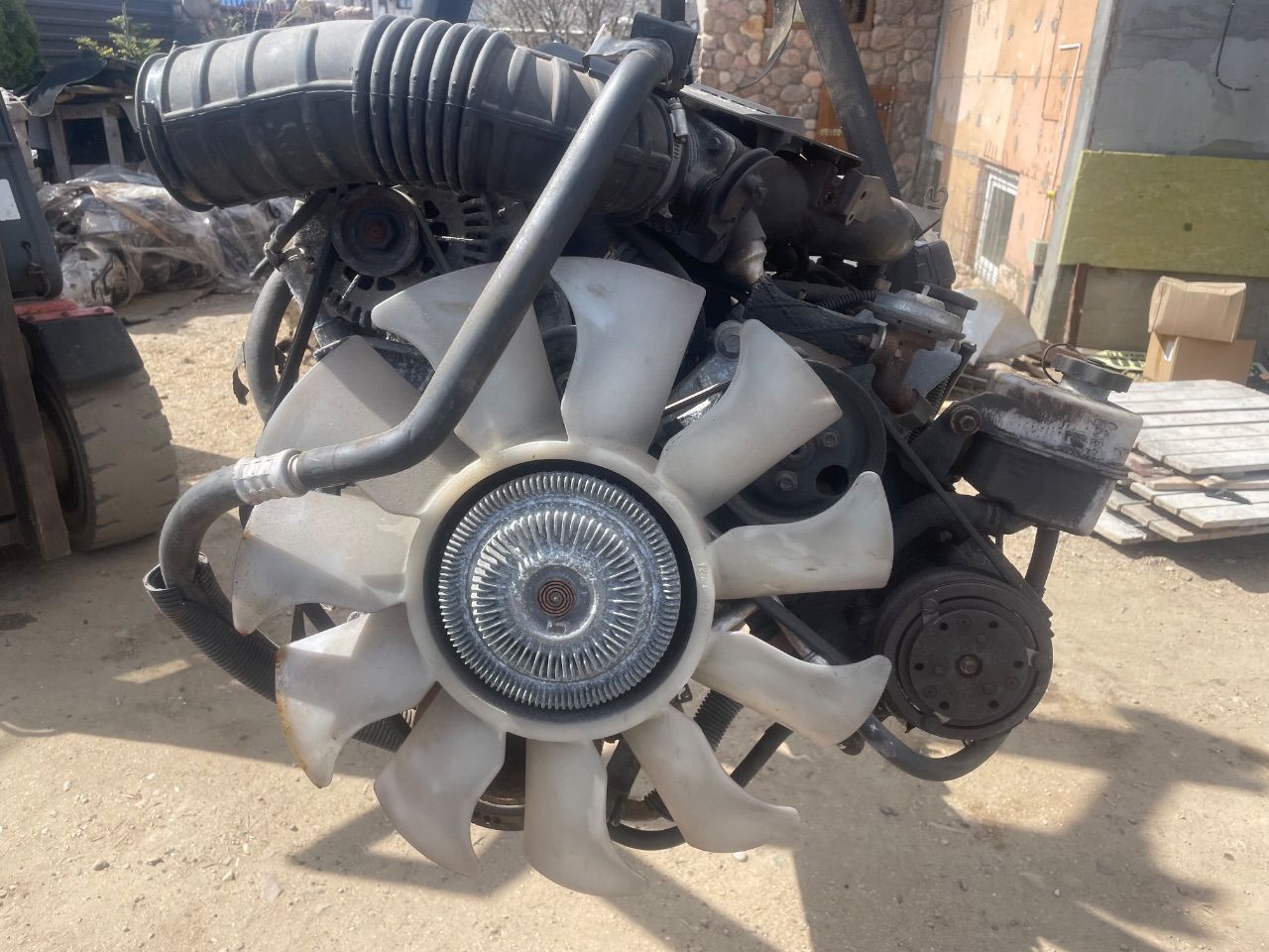 Двигатель