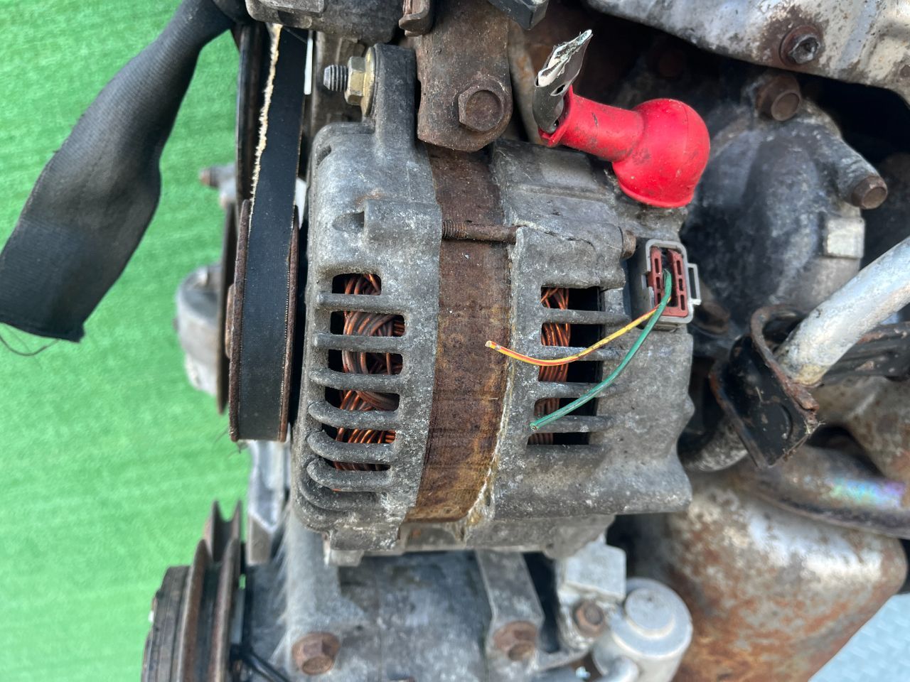 Двигатель Nissan Almera Tino 2.2л 2000 — фото 10