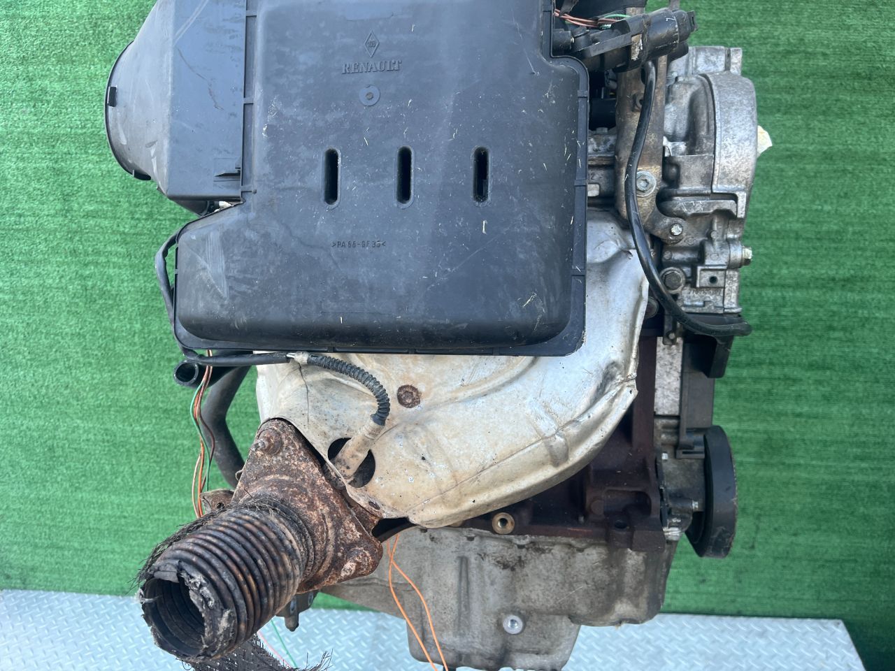 Двигатель Renault Clio 1.6л 2005 — фото 4