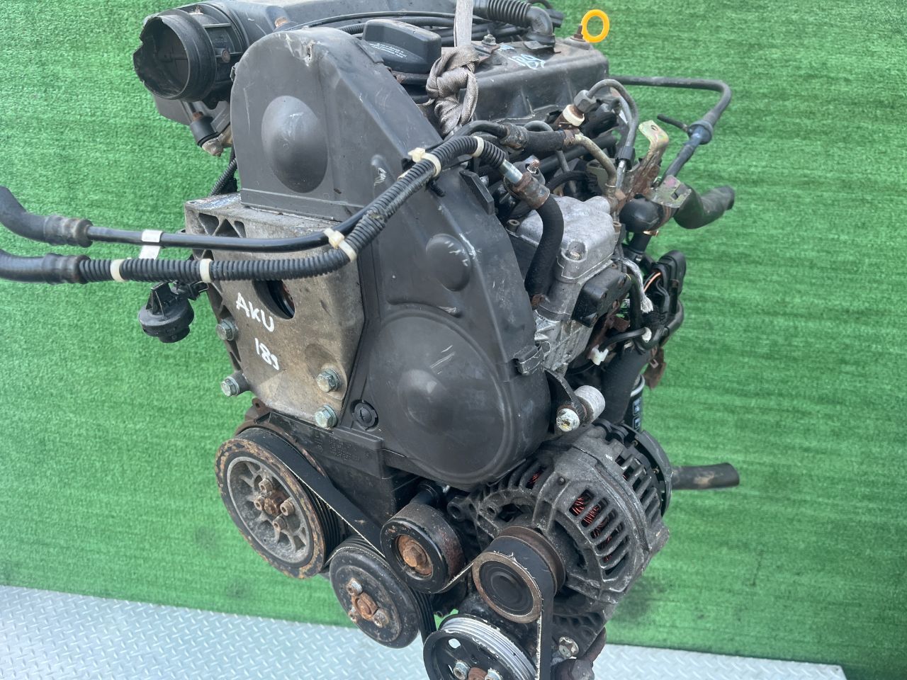 Двигатель Volkswagen Polo 1.7л 1999 — фото 5
