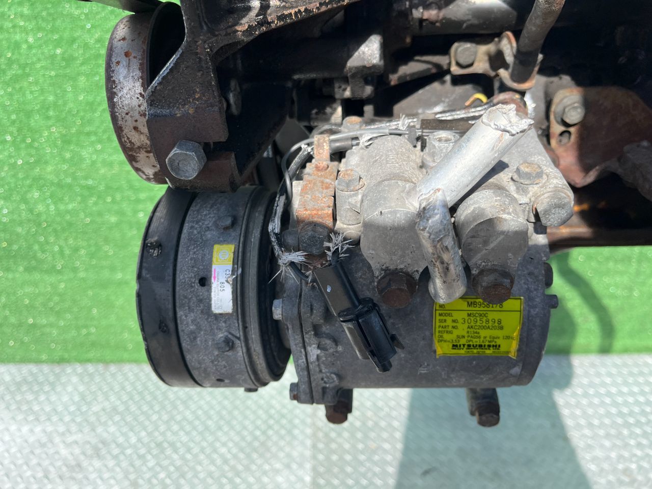 Двигатель Mitsubishi Carisma 1.6л 2000 — фото 14