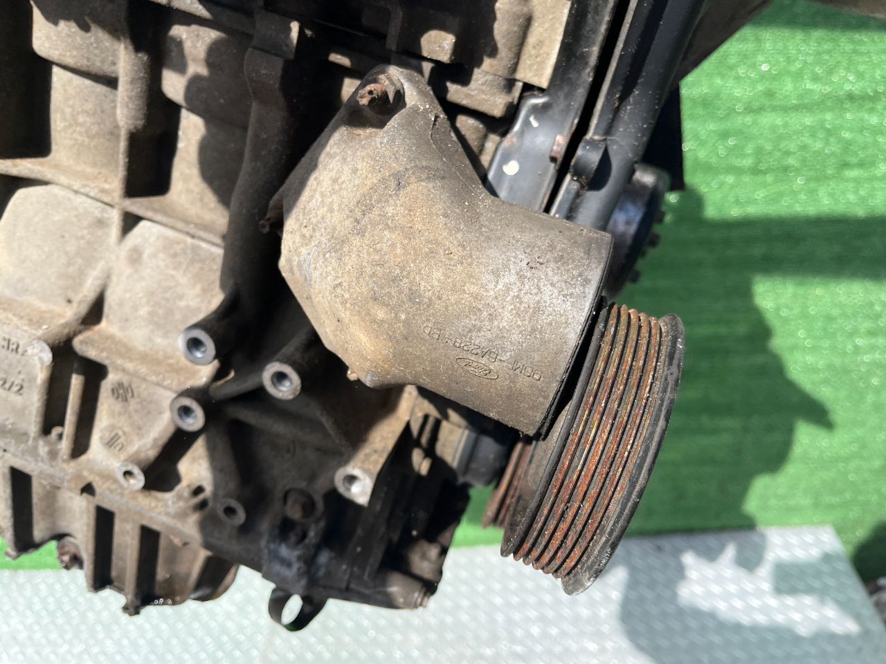 Двигатель Ford Fiesta 1.3л 1999 — фото 14