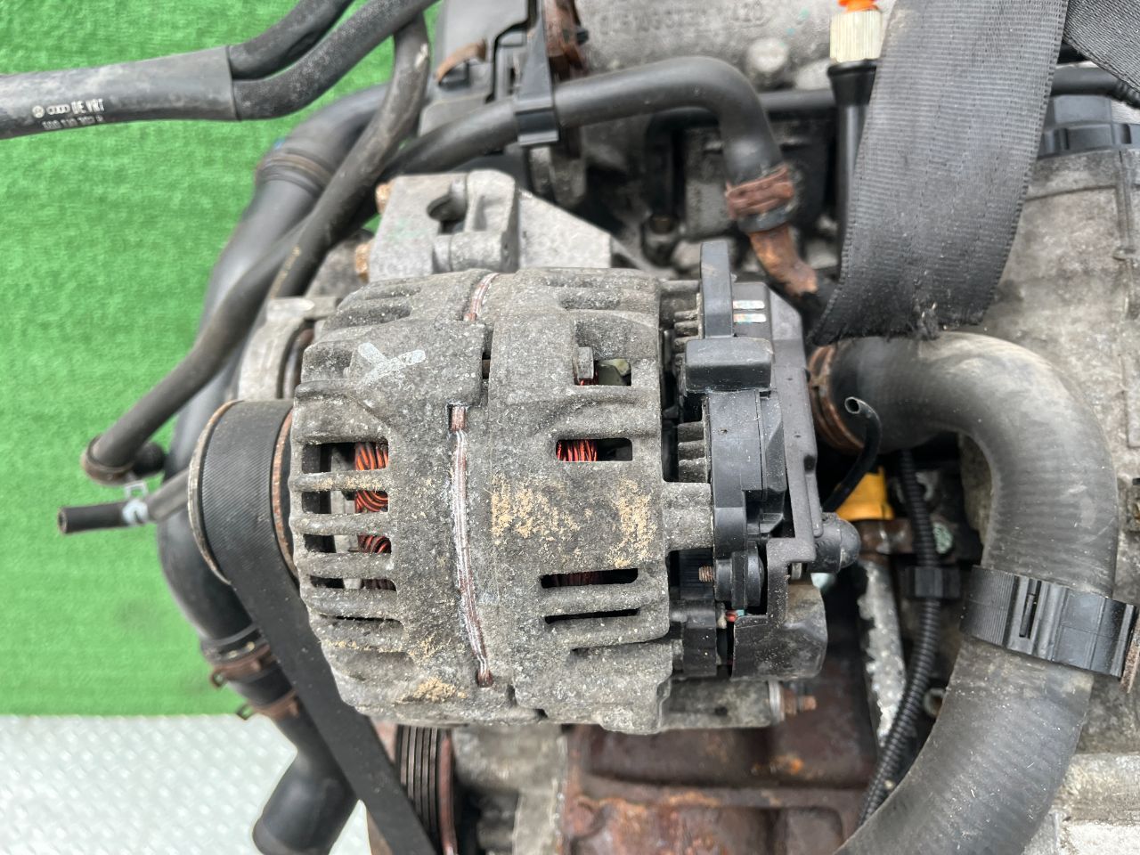 Двигатель Volkswagen Polo 1.4л 2004 — фото 12