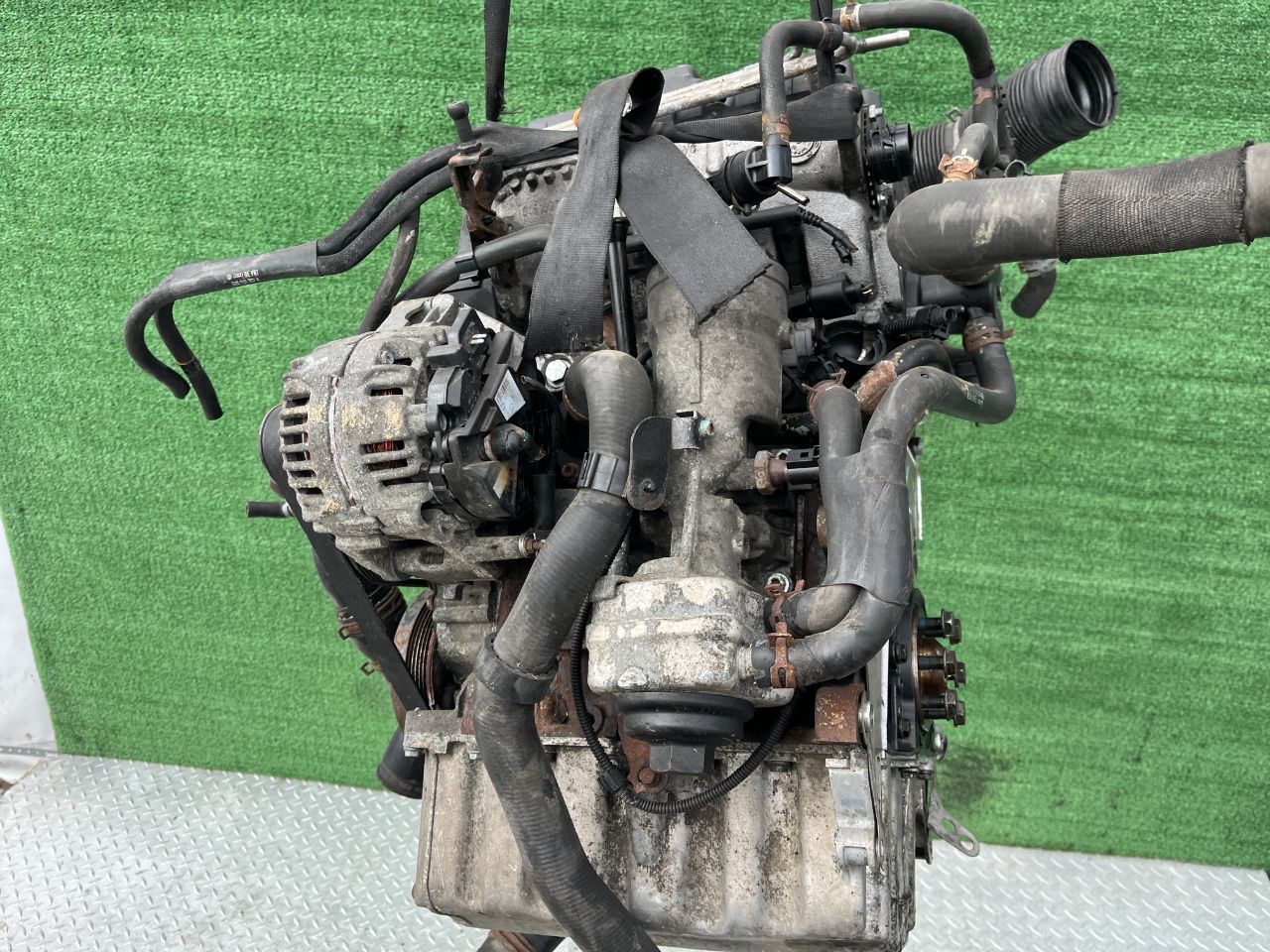 Двигатель Volkswagen Polo 1.4л 2004 — фото 5