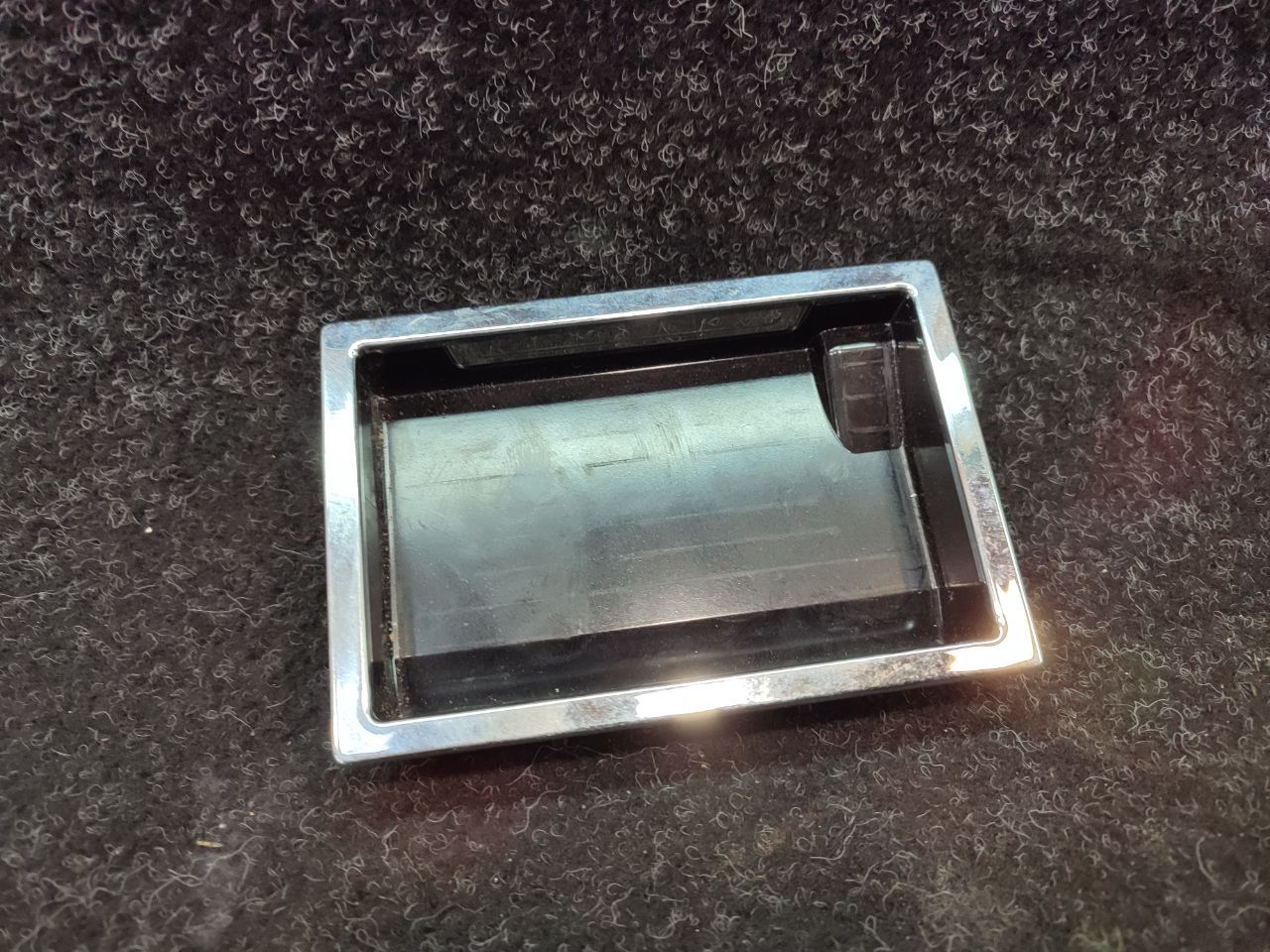 Пепельница
