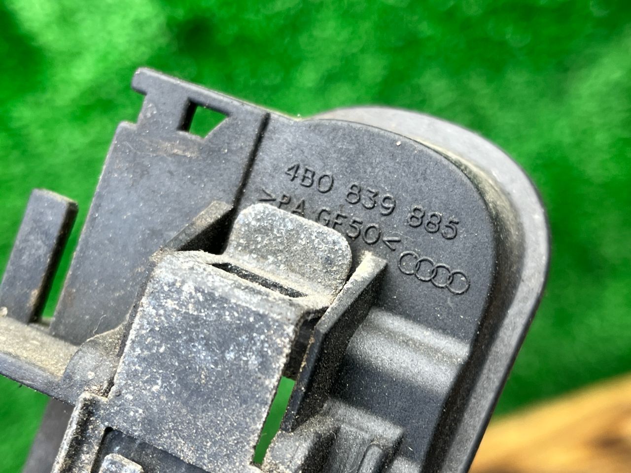 thumb