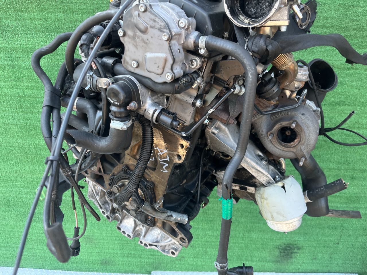 Двигатель Volkswagen Passat 1.9л 2002 — фото 8