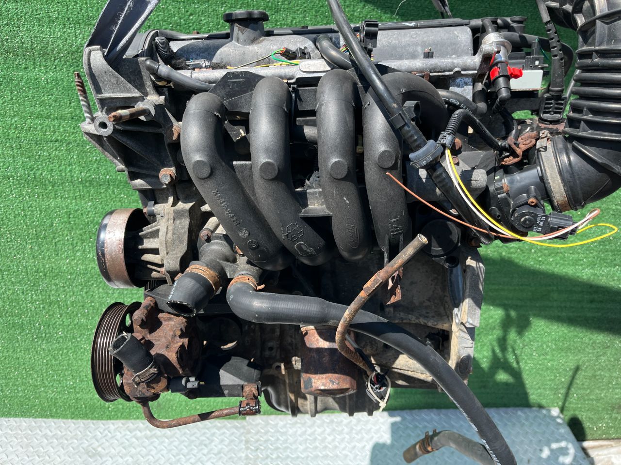 Двигатель Ford Focus 1.4л 2000 — фото 9