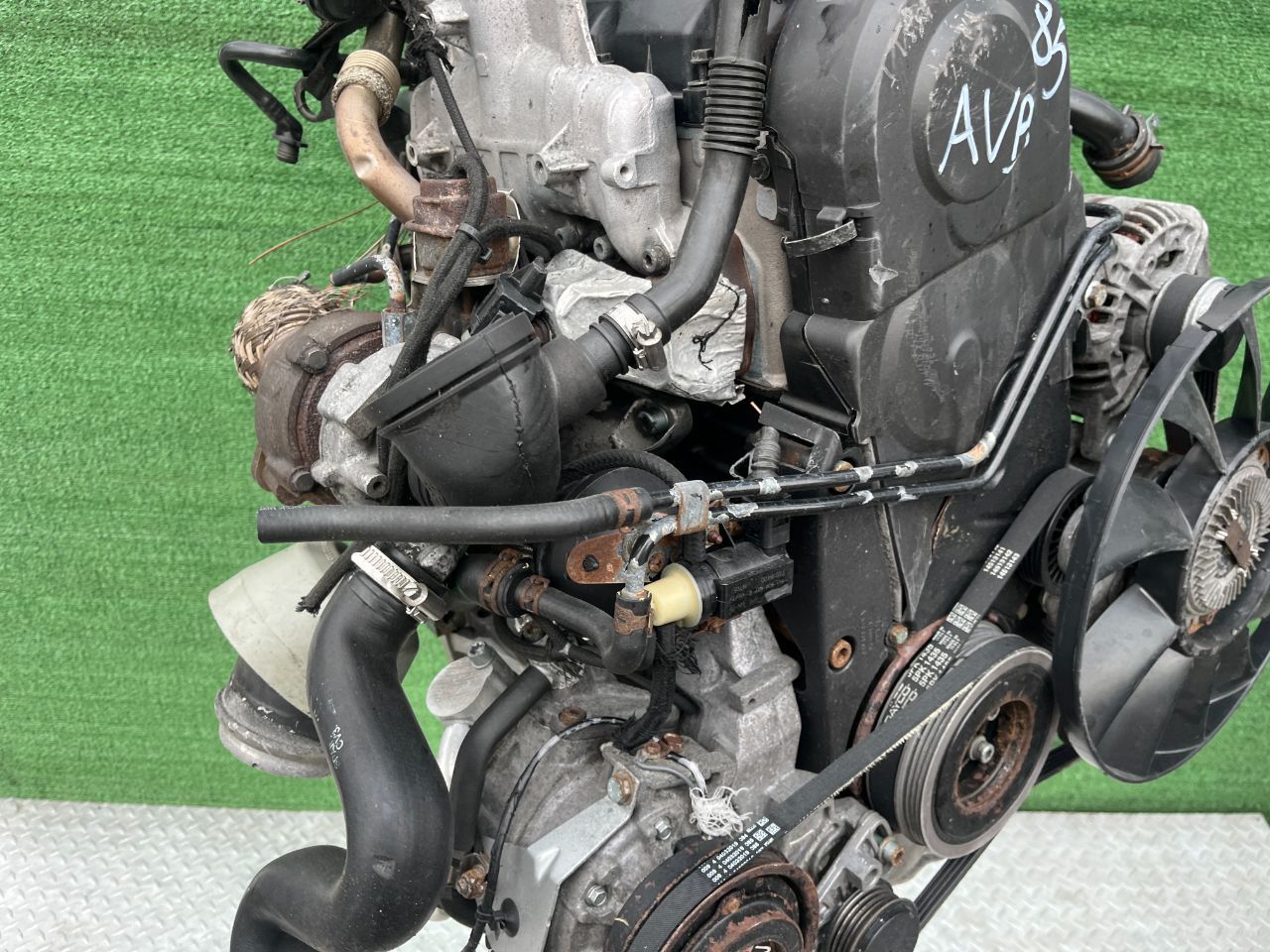 Двигатель Volkswagen Passat 1.9л 2002 — фото 5