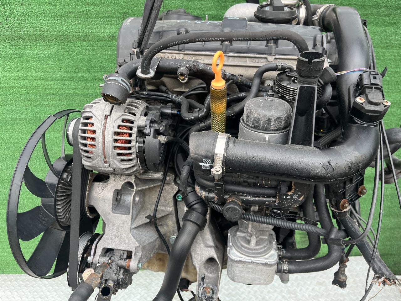 Двигатель Volkswagen Passat 1.9л 2002 — фото 7