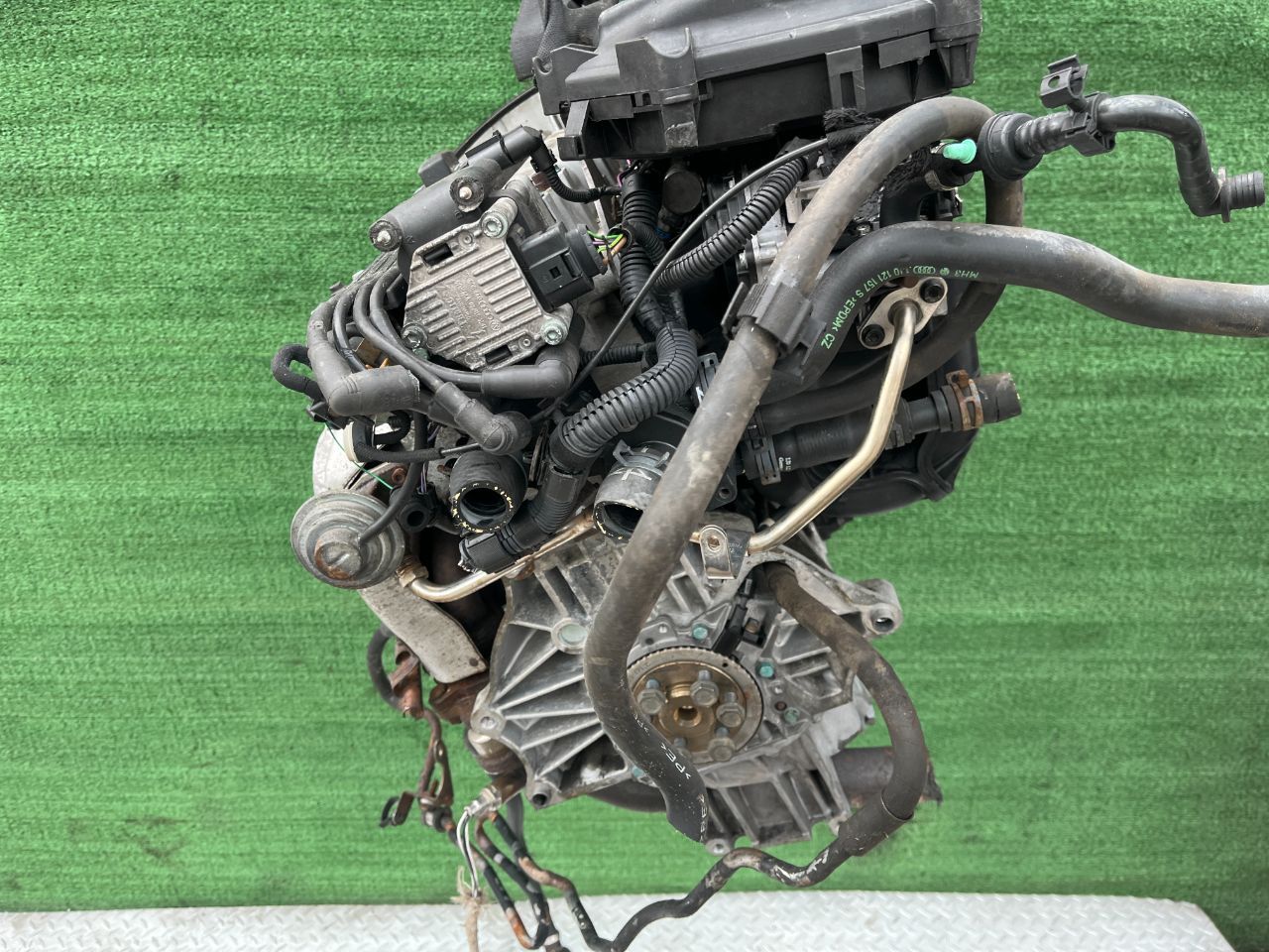 Двигатель Volkswagen Golf 1.4л 2000 — фото 8