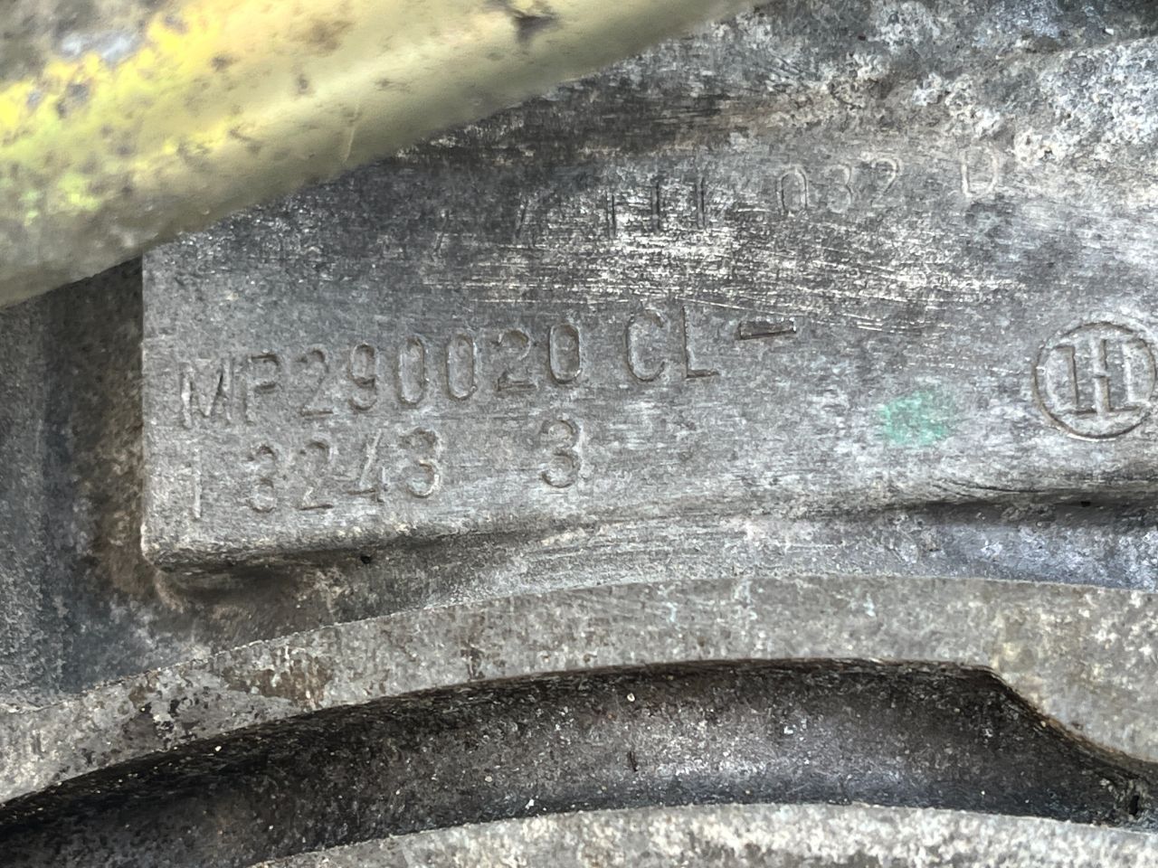Двигатель Mitsubishi Colt 1.1л 2004 — фото 13