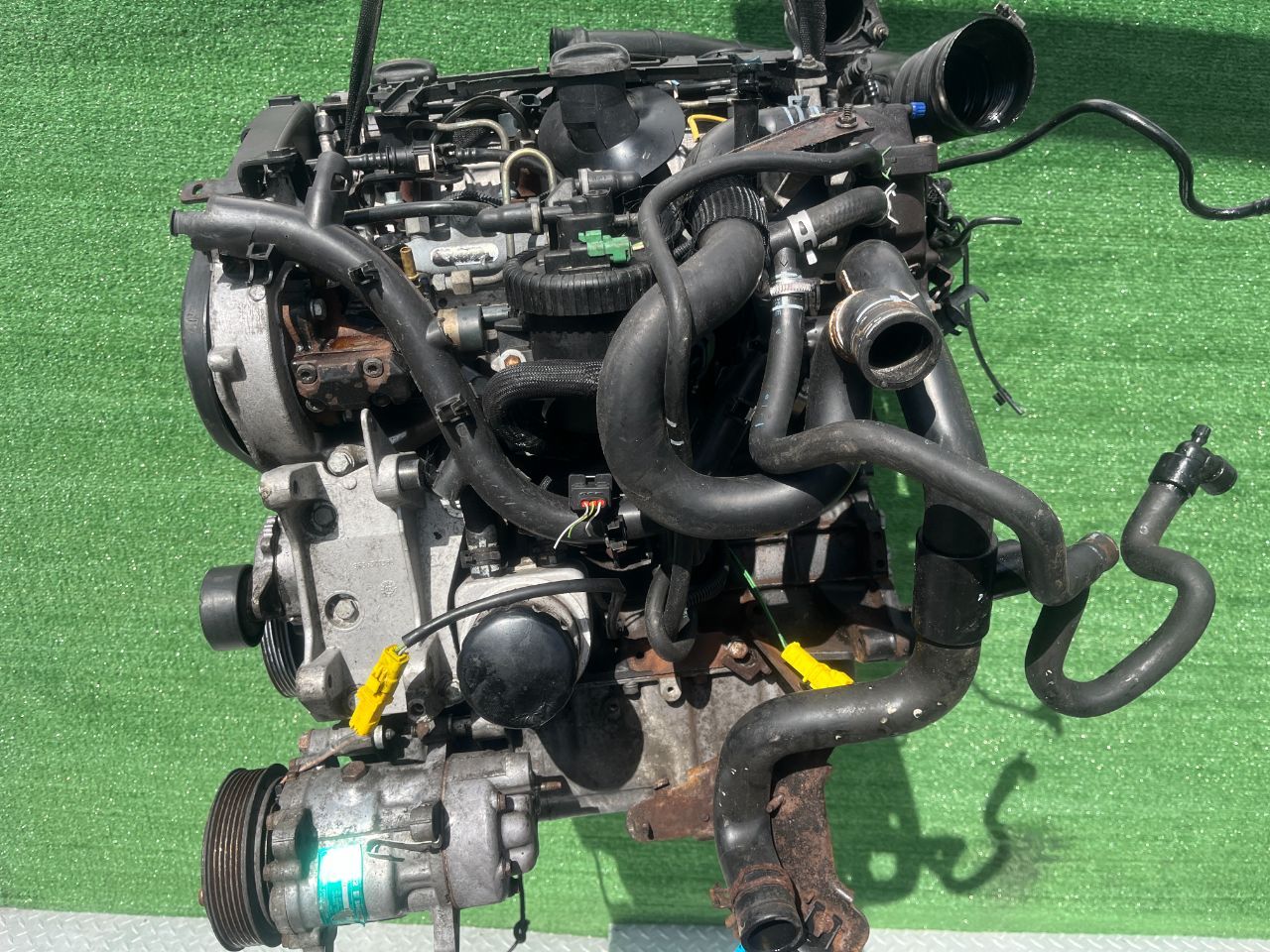 Двигатель Peugeot 307 2л 2002 — фото 4