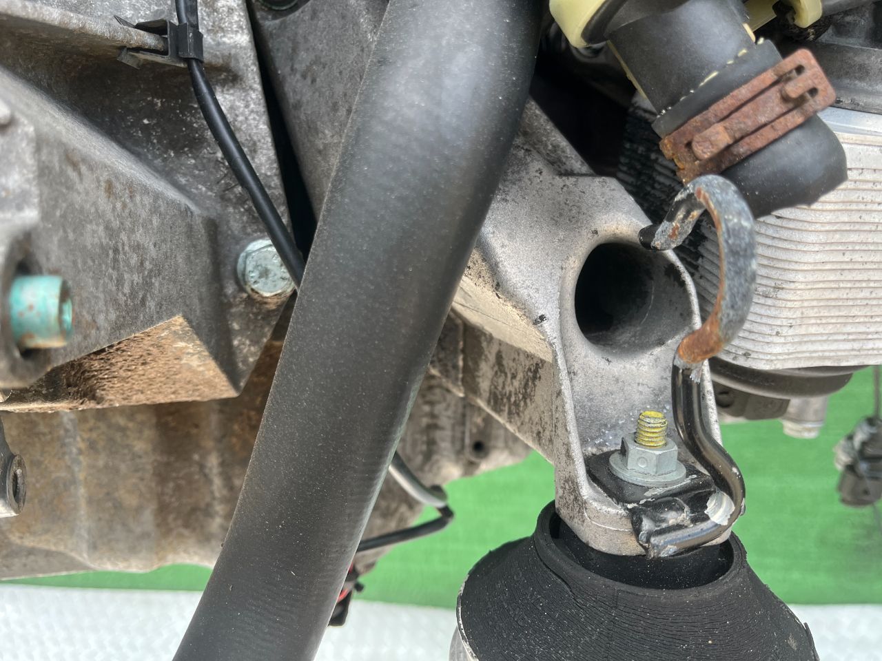 Кронштейн двигателя