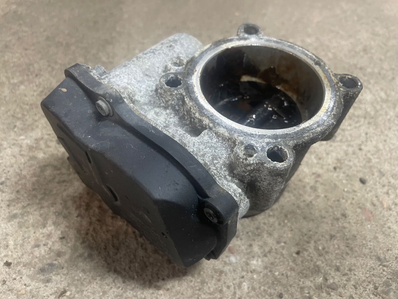 Дроссельная заслонка