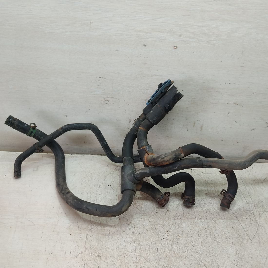Патрубок отопителя (печки)