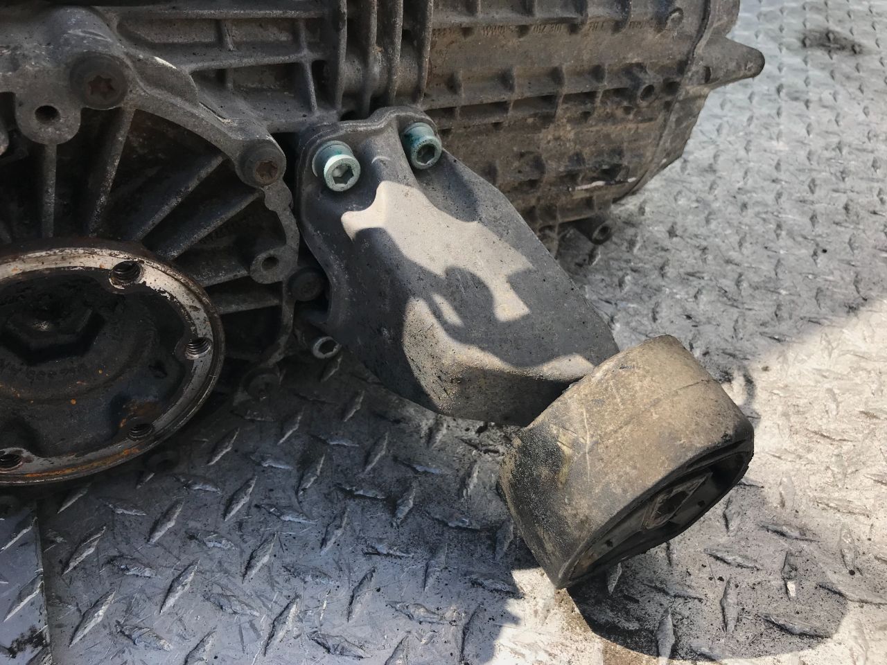 Кронштейн КПП