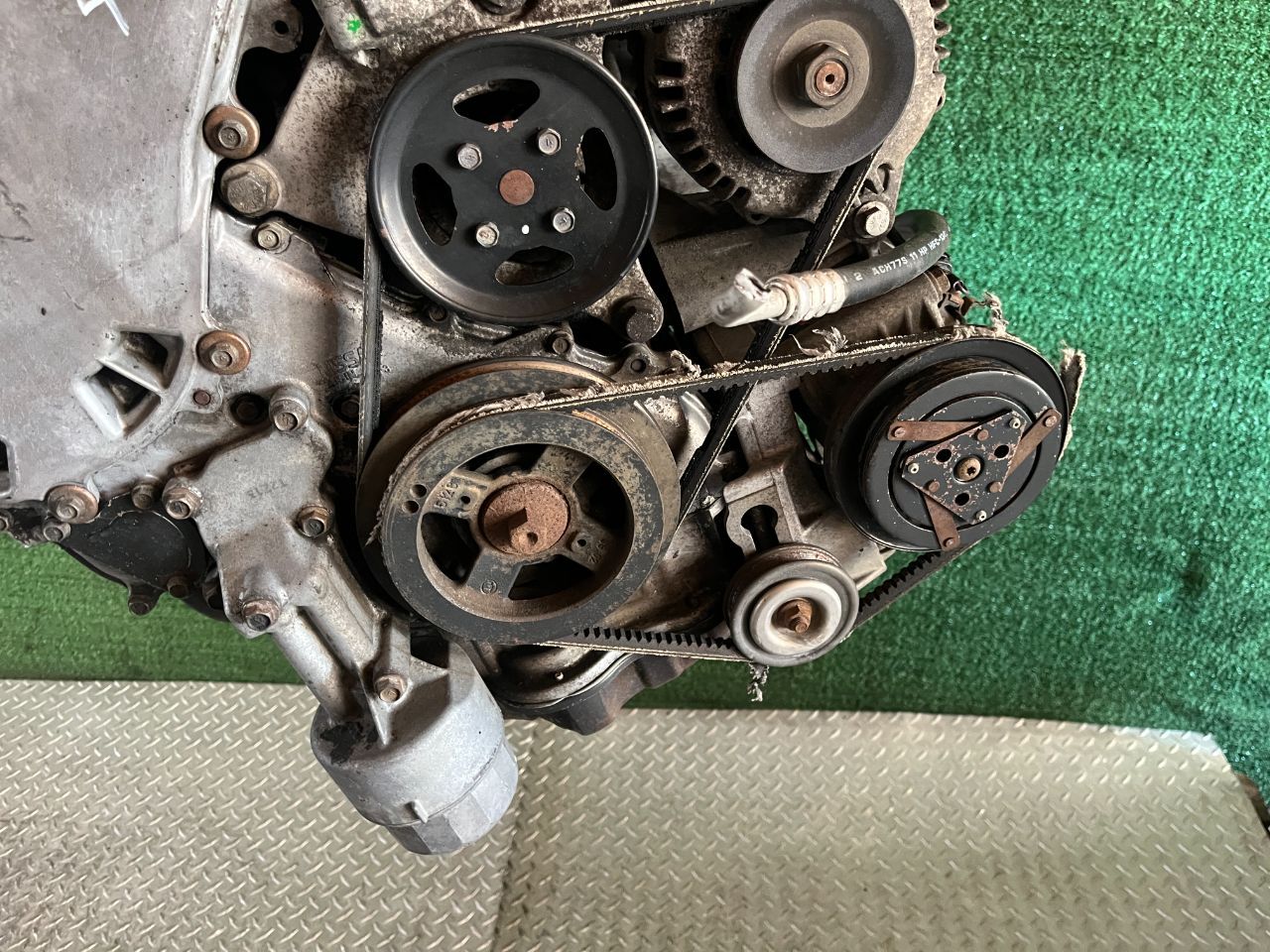 Двигатель Nissan Primera 2.2л 2002 — фото 17