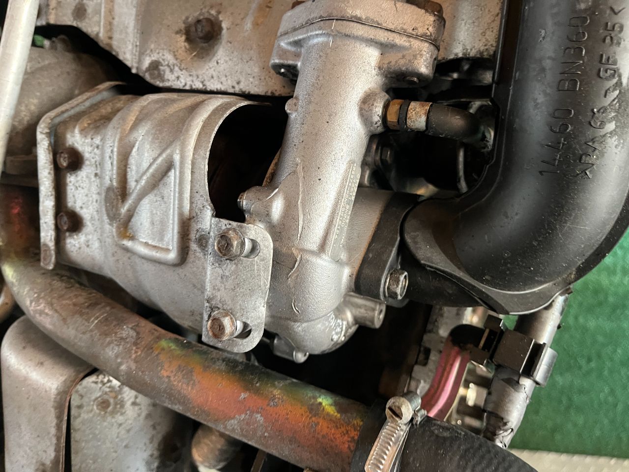 Двигатель Nissan Primera 2.2л 2002 — фото 9