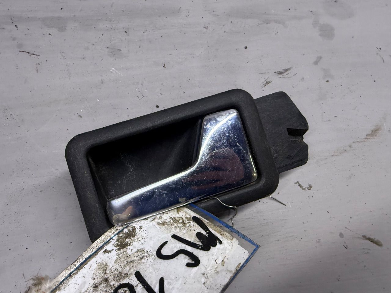 Ручка внутренняя задняя правая