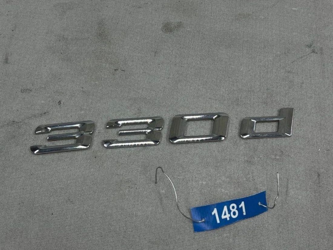 BMW 3 E46 — Эмблема, фото 1