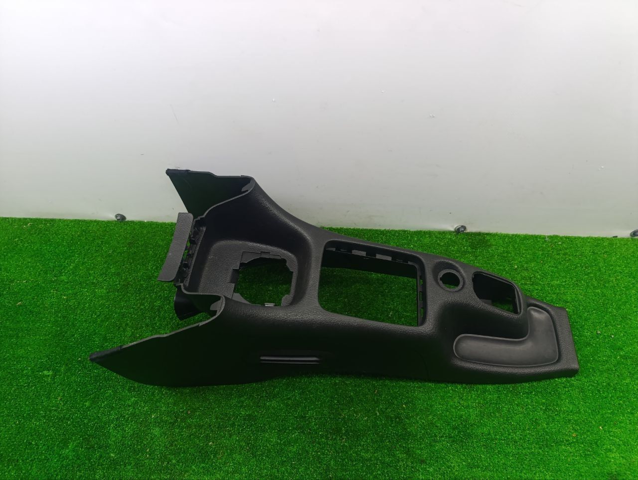 Консоль салона (кулисная часть)