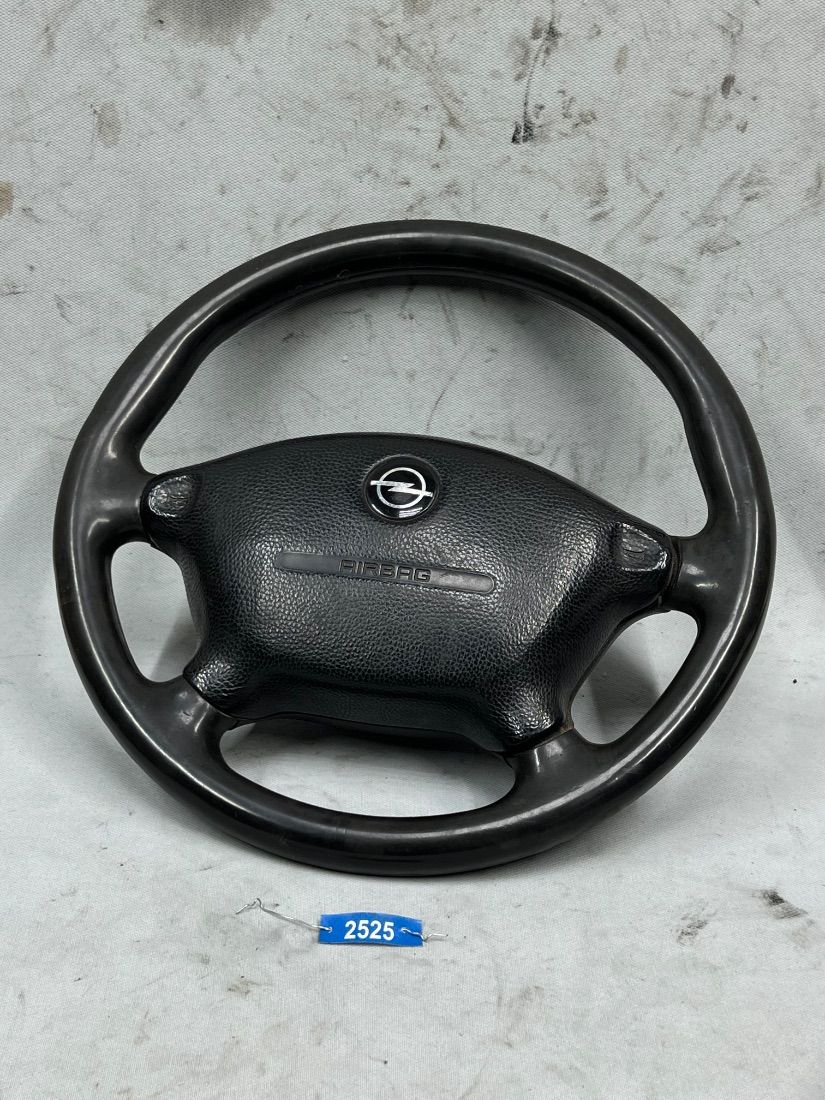 Opel Vectra B — Руль, фото 1