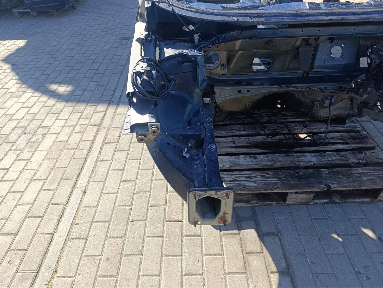 Лонжерон правый