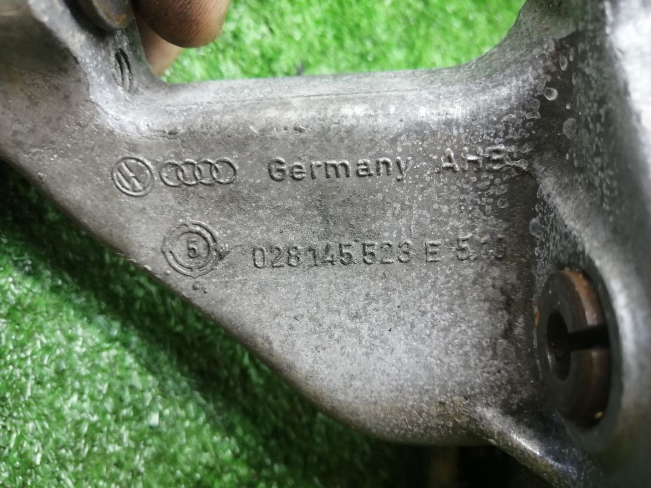 thumb