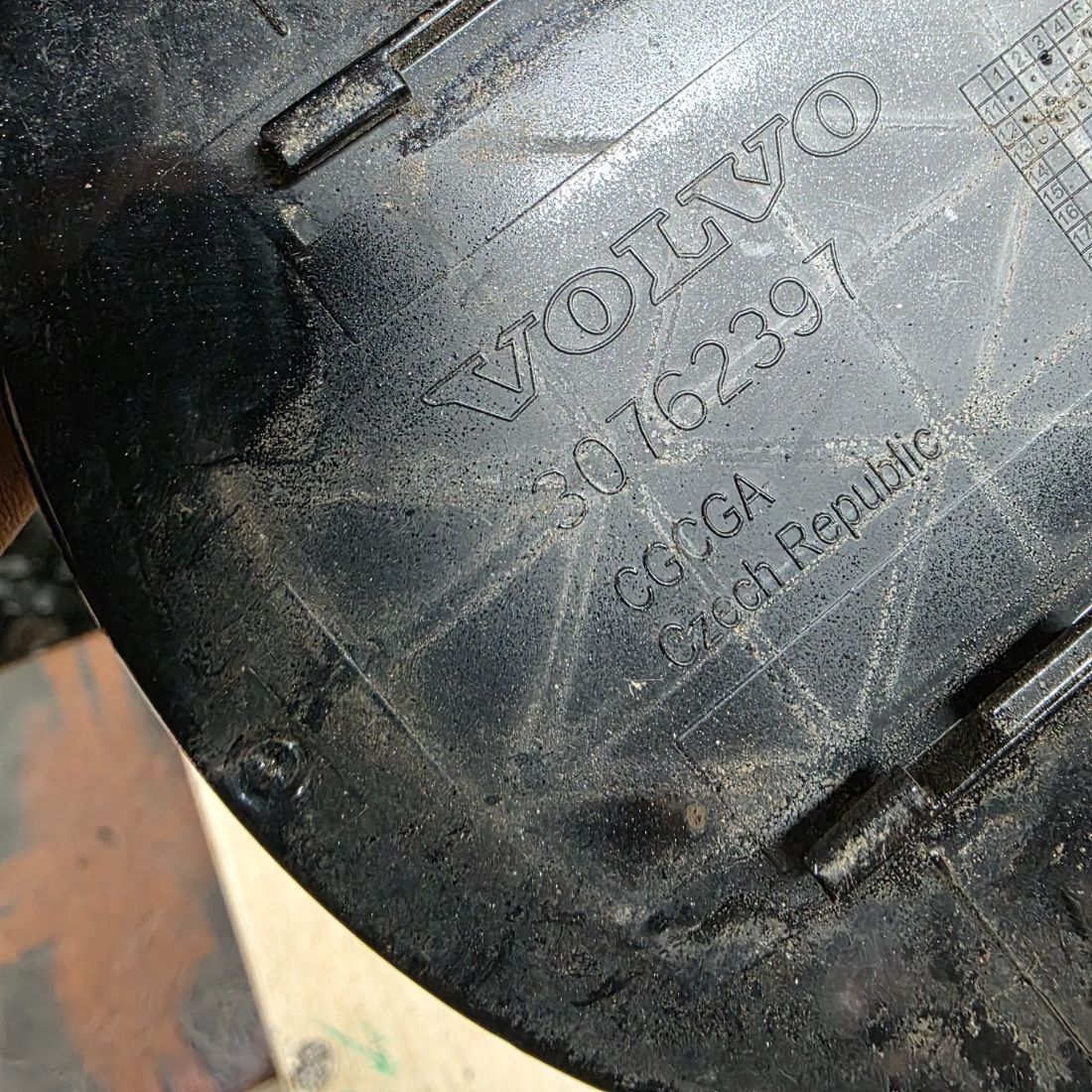 Лючок бензобака | Фото 3